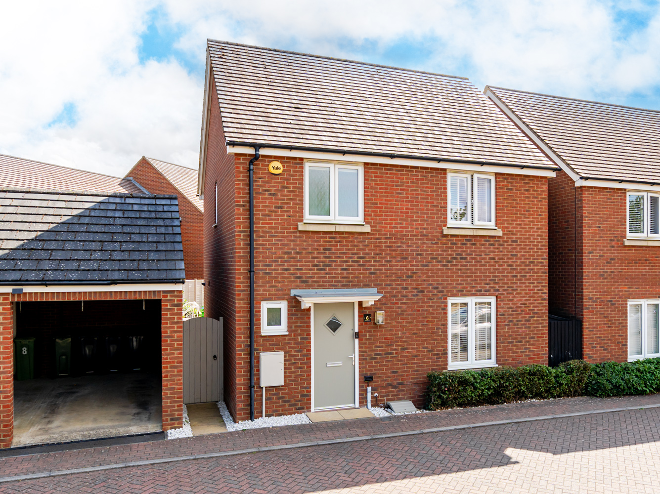 Arran Way, Newton Leys, Milton Keynes MK3 5FF