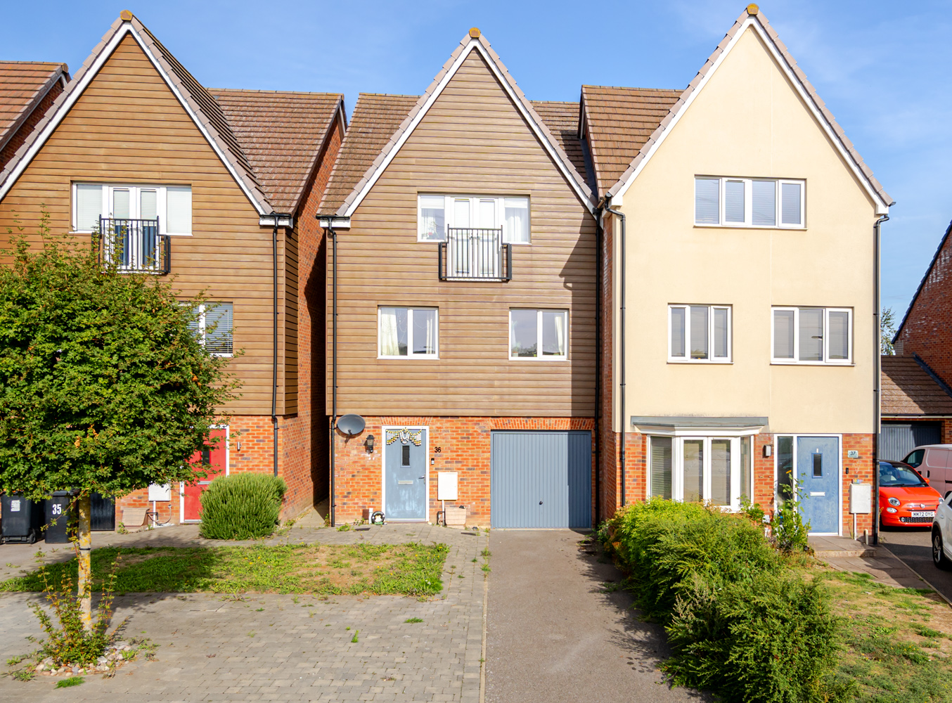 Whinchat Gardens, Leighton Buzzard LU7 4DJ